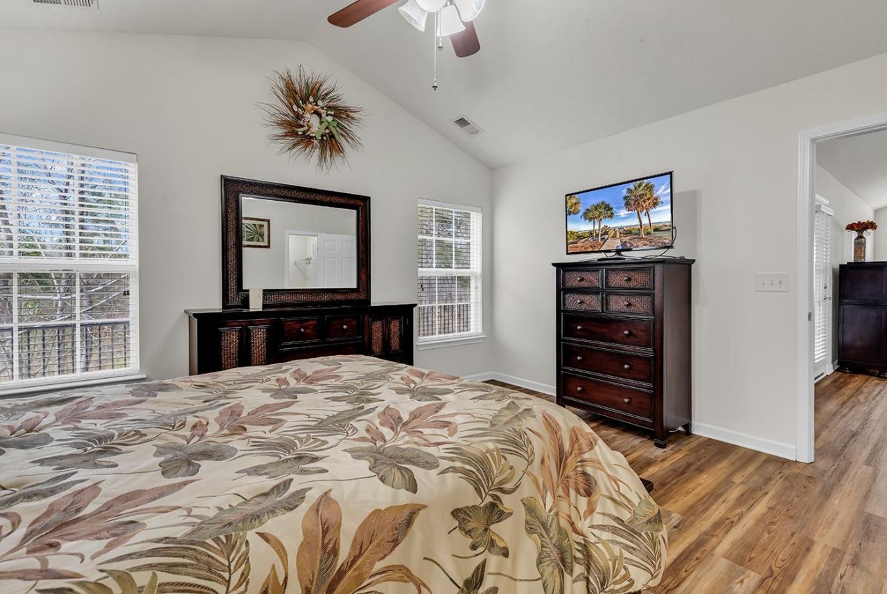 765 Riverward Dr. Photo 13