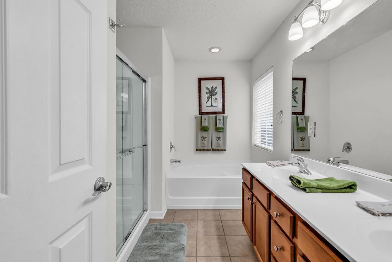 765 Riverward Dr. Photo 16