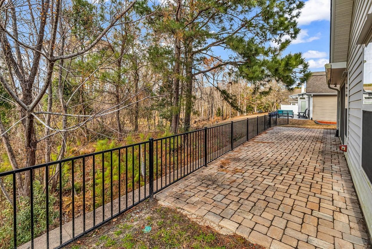 765 Riverward Dr. Photo 30