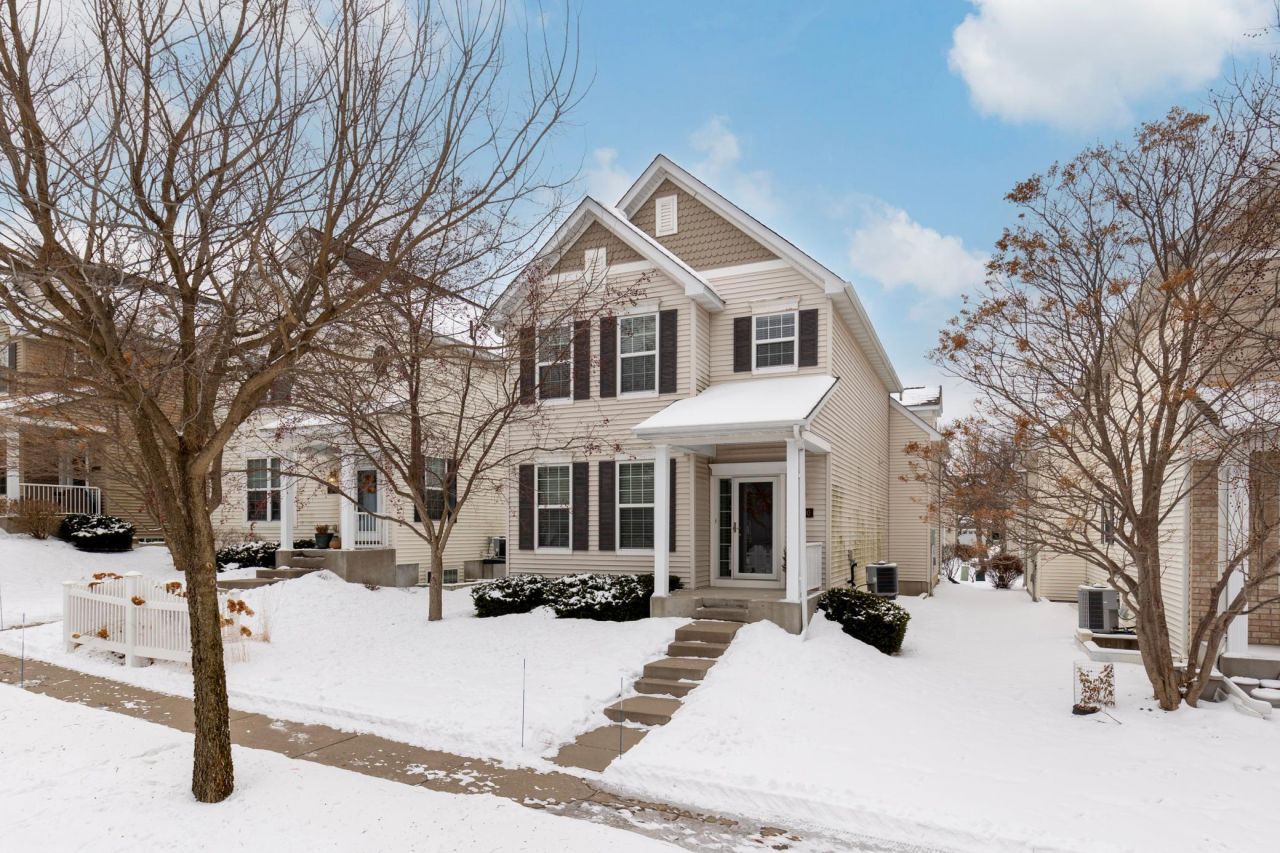 9890 Switch Grass Lane, Eden Prairie, MN 55347 Main Photo