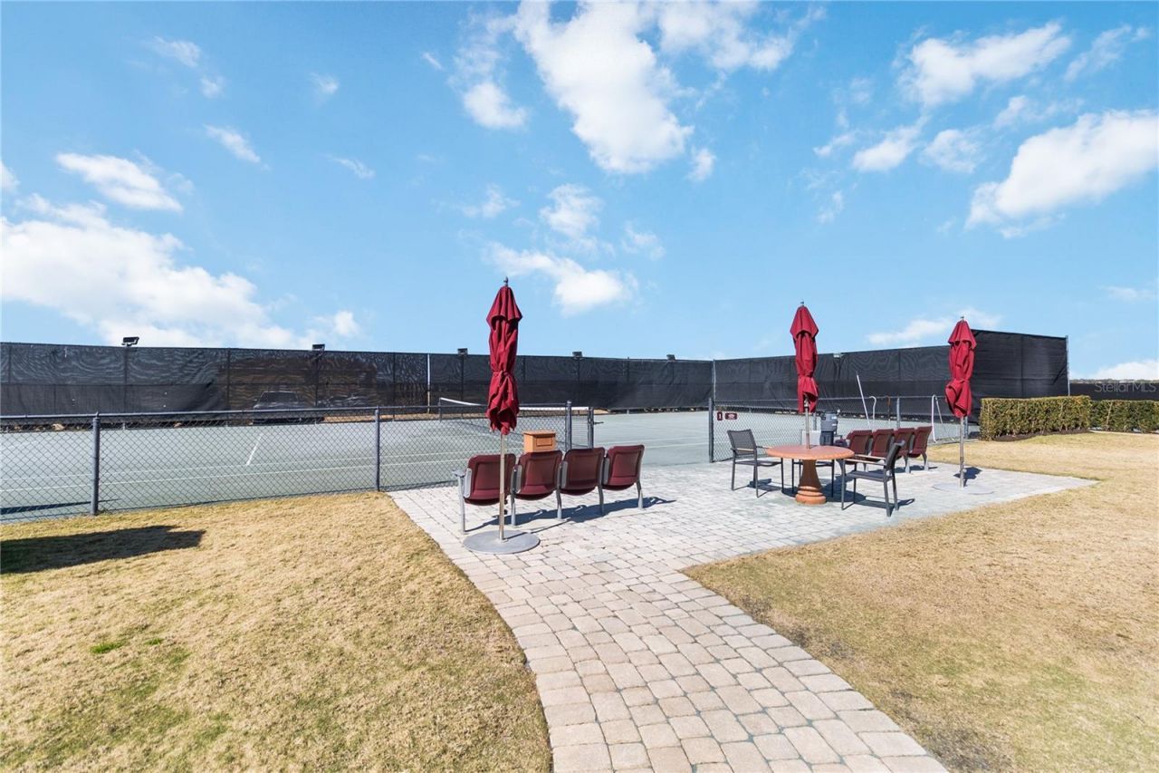 15742 Vetta Drive, Montverde, FL 34756 Photo