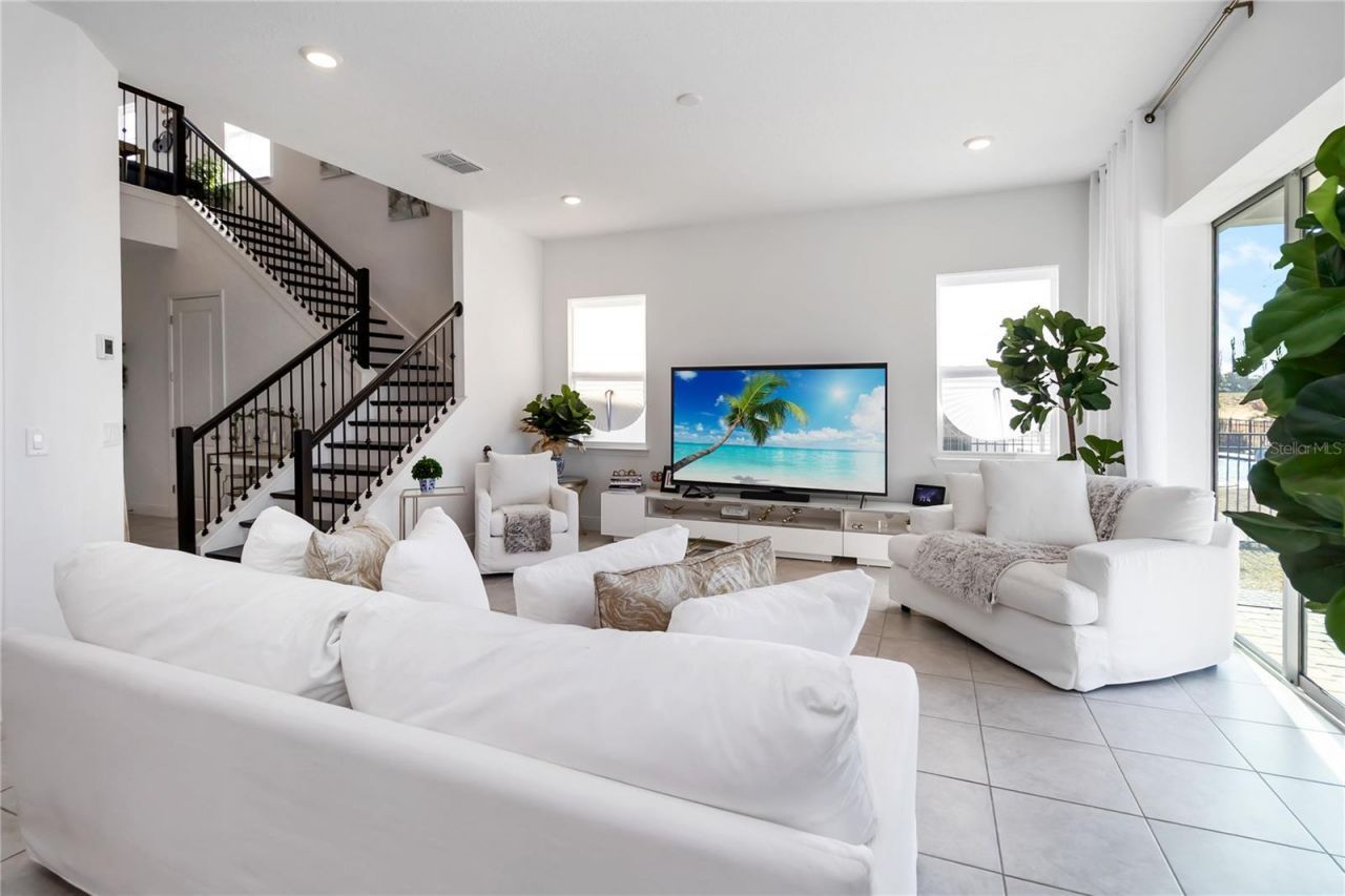 15742 Vetta Drive, Montverde, FL 34756 Photo