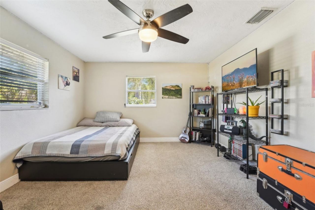 4091 Cherry Street Ne, Saint Petersburg, FL 33703 Photo