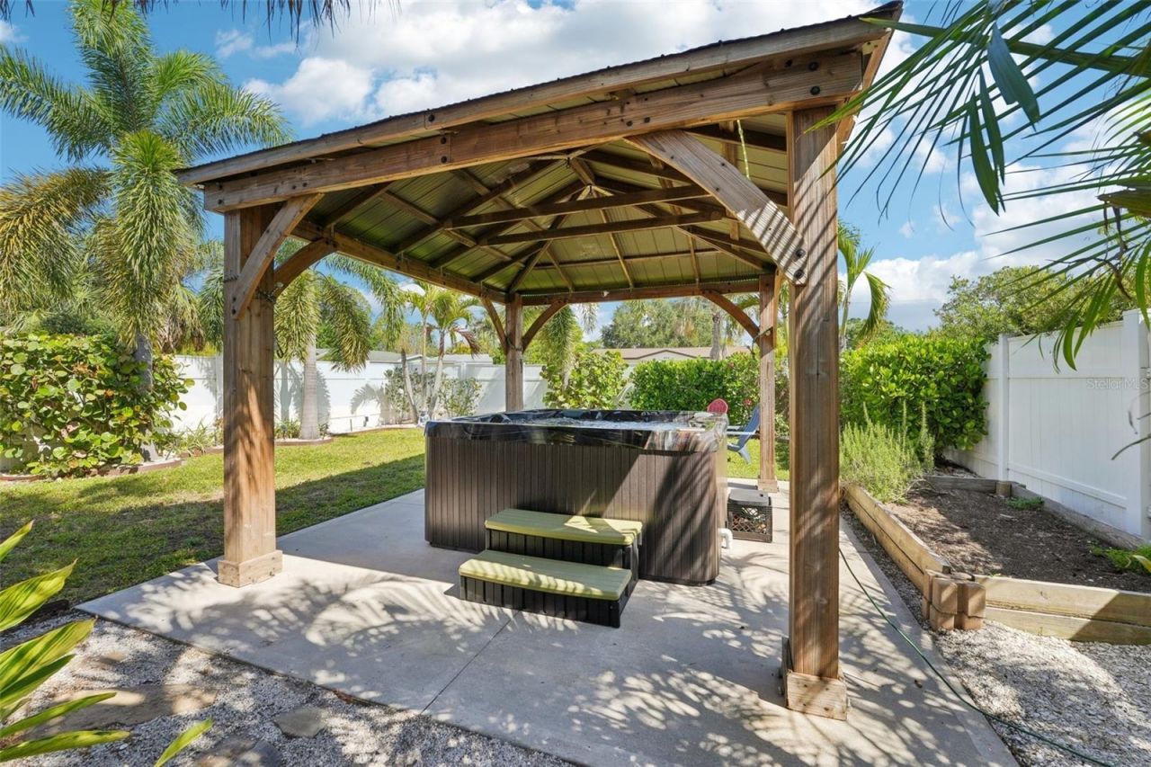 4091 Cherry Street Ne, Saint Petersburg, FL 33703 Photo