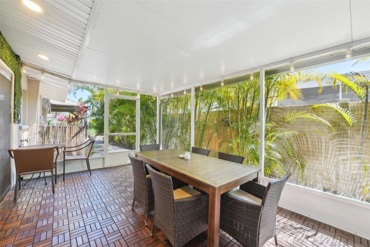 4091 Cherry Street Ne, Saint Petersburg, FL 33703 Photo