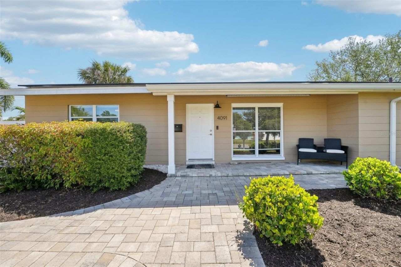 4091 Cherry Street Ne, Saint Petersburg, FL 33703 Photo