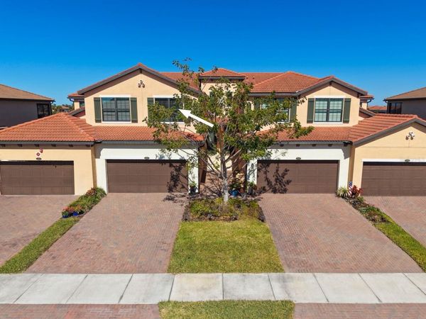 10812 TARFLOWER DRIVE, Unit 201, VENICE, FL 34293