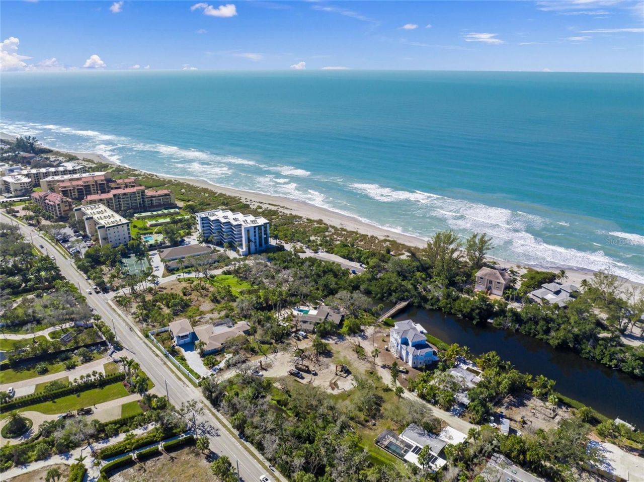 8560 Heron Lagoon Circle, Sarasota, FL 34242 Photo