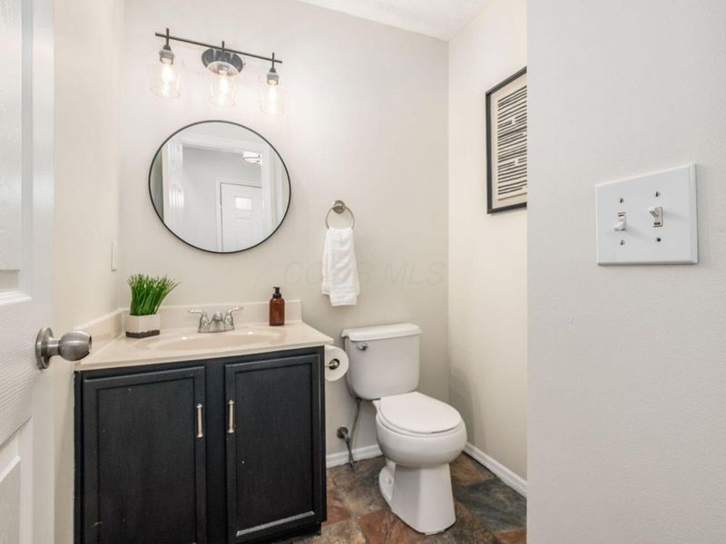 2553 Silver Fir Lane, Grove City, OH 43123 Photo 9