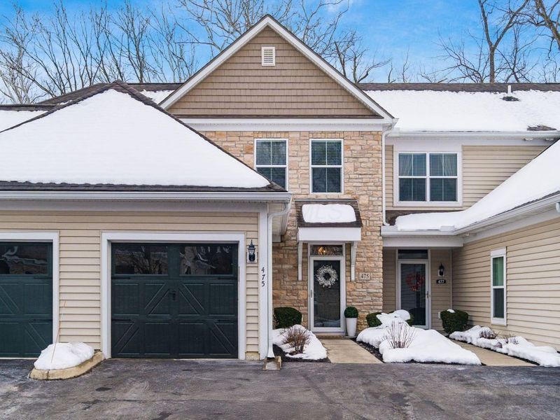 475 Westgreen Lane, Westerville, OH 43082 Photo 2