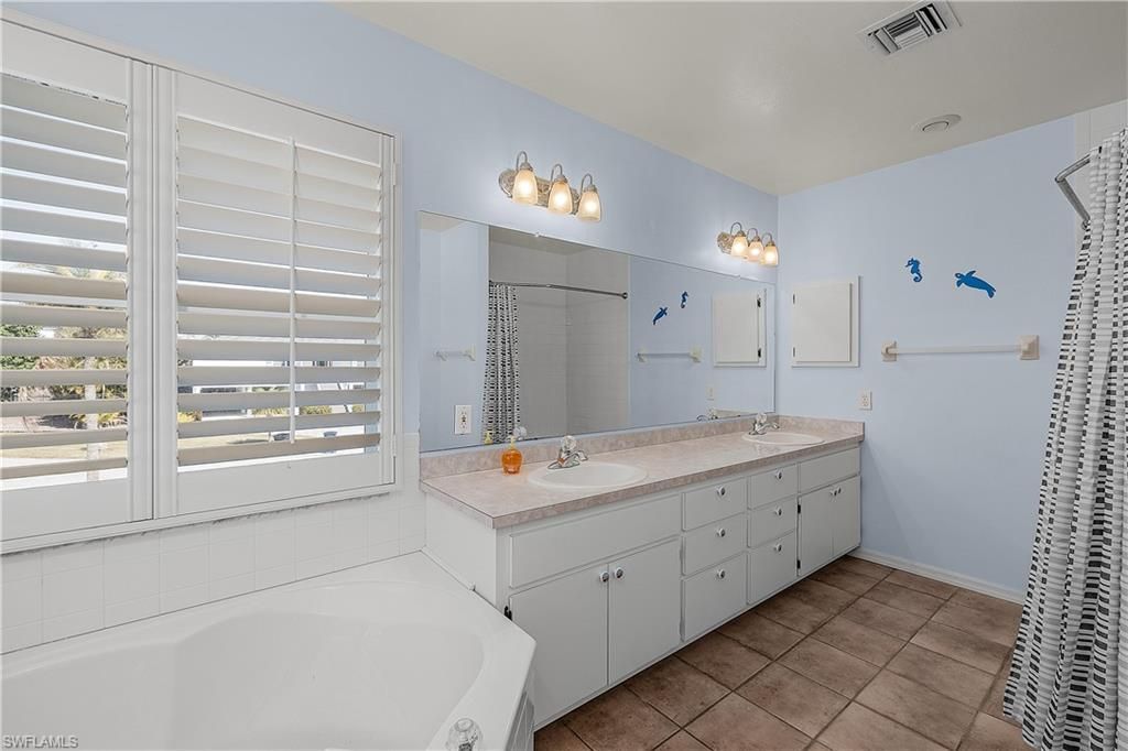 7947 Gabion Ct, Bokeelia, FL 33922 Photo