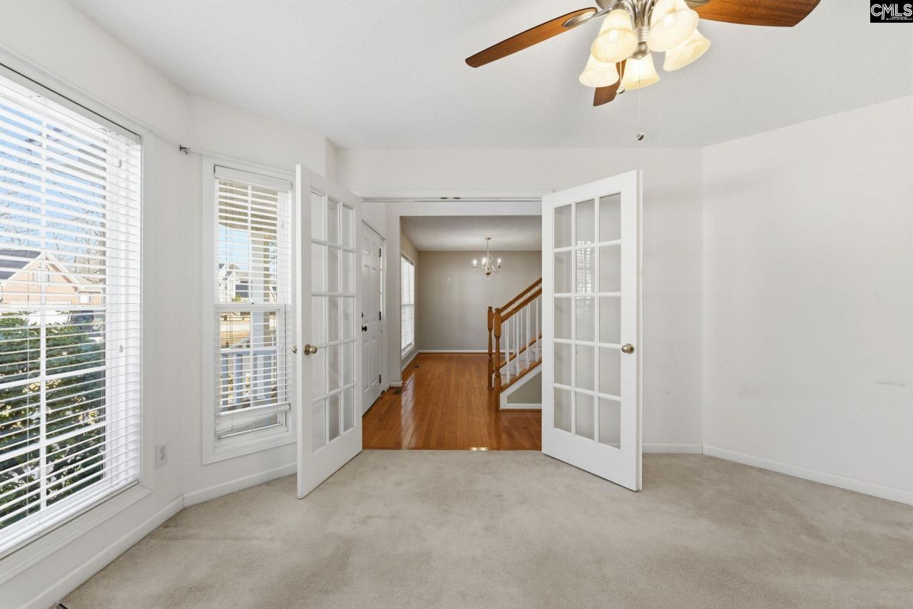 321 Delaine Woods Drive Photo 8