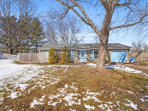 1502 Royal Oak Court, Goshen, OH 45140