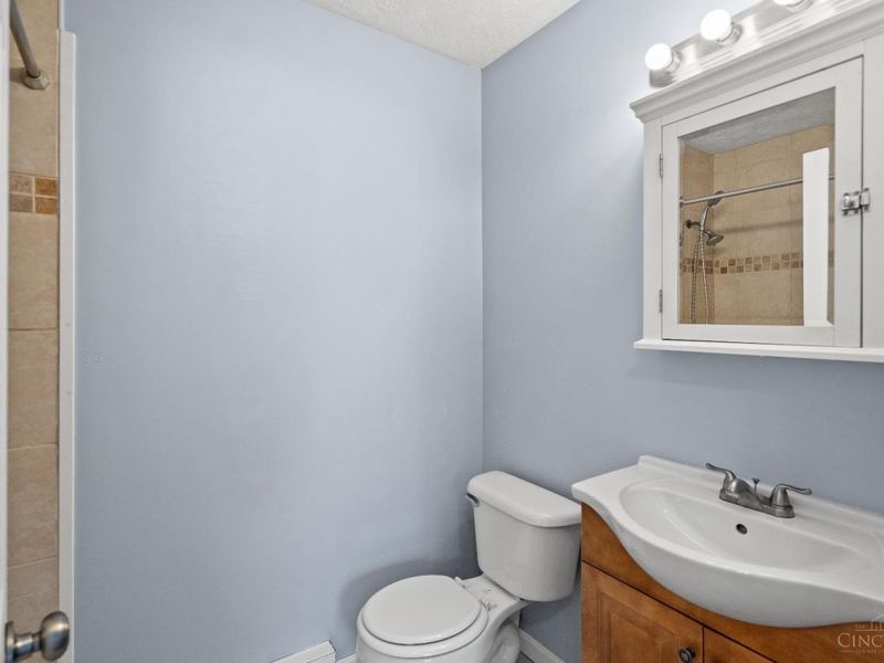 1502 Royal Oak Court, Goshen, OH 45140 Photo 13