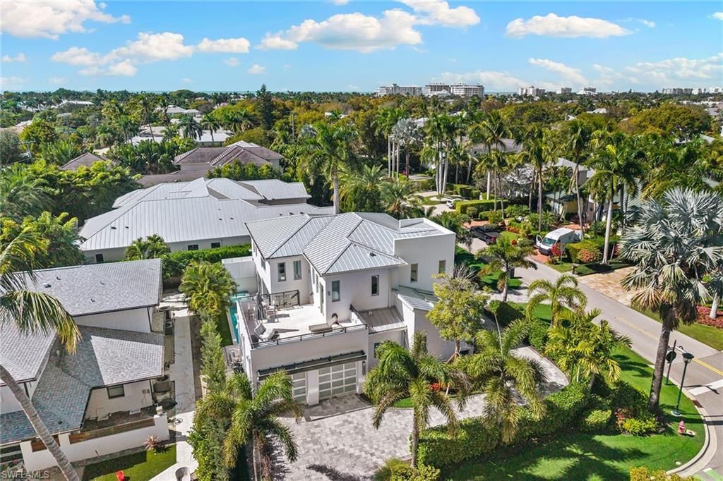 790 6th Ave N, Naples, FL 34102 Photo