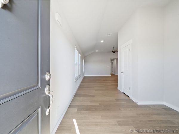 14647 E 39th Place S, Tulsa, OK 74134