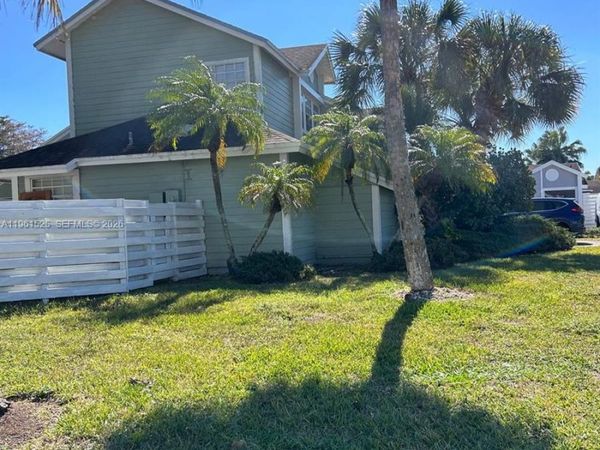 10035 SW 141st Ct, Miami, FL 33186