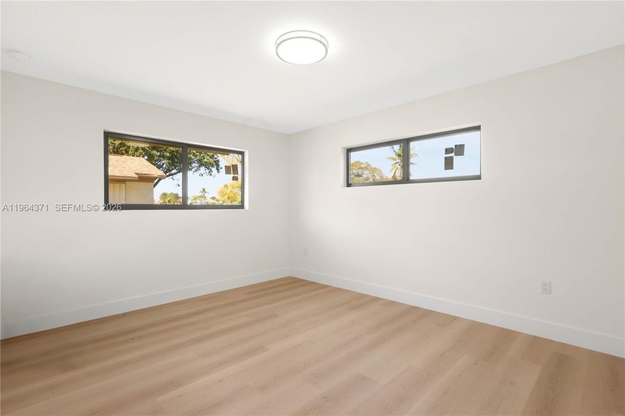 10675 NW 30th Pl , Unit 1, Sunrise, FL 33322 Photo