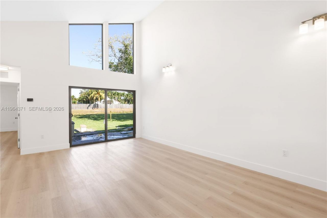 10675 NW 30th Pl , Unit 1, Sunrise, FL 33322 Photo