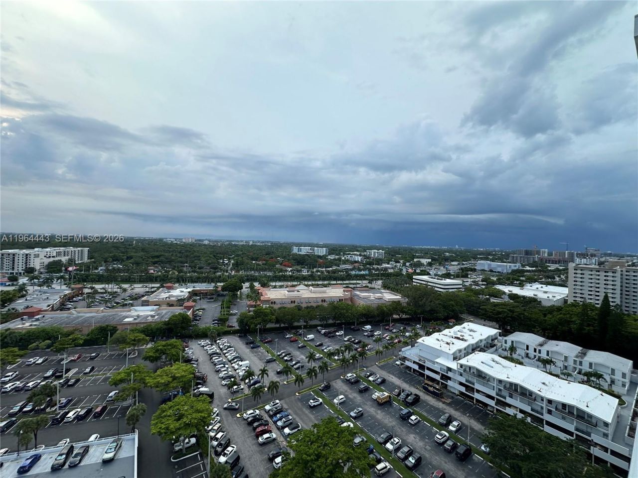 18051 Biscayne Blvd, Unit PH05, Aventura, FL 33160 Photo