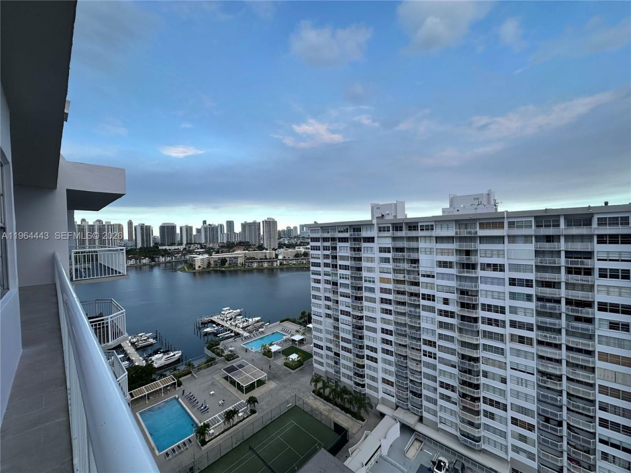 18051 Biscayne Blvd, Unit PH05, Aventura, FL 33160 Photo