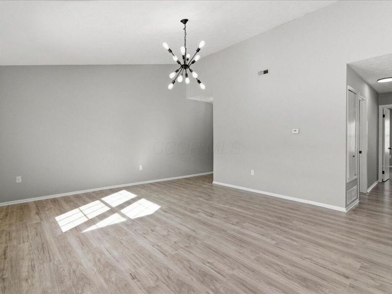 1079 Coventry Way , Unit B, Marysville, OH 43040 Photo 9