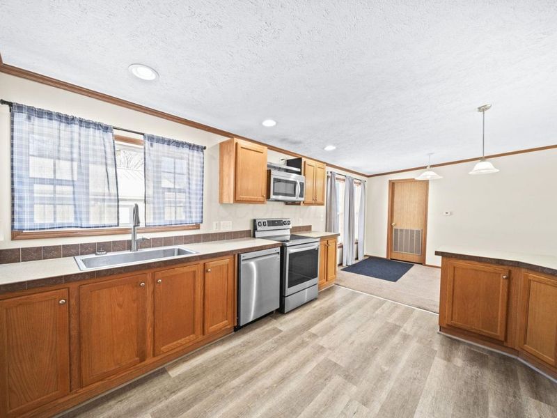 139 Myers Avenue, Buckeye Lake, OH 43008 Photo 10