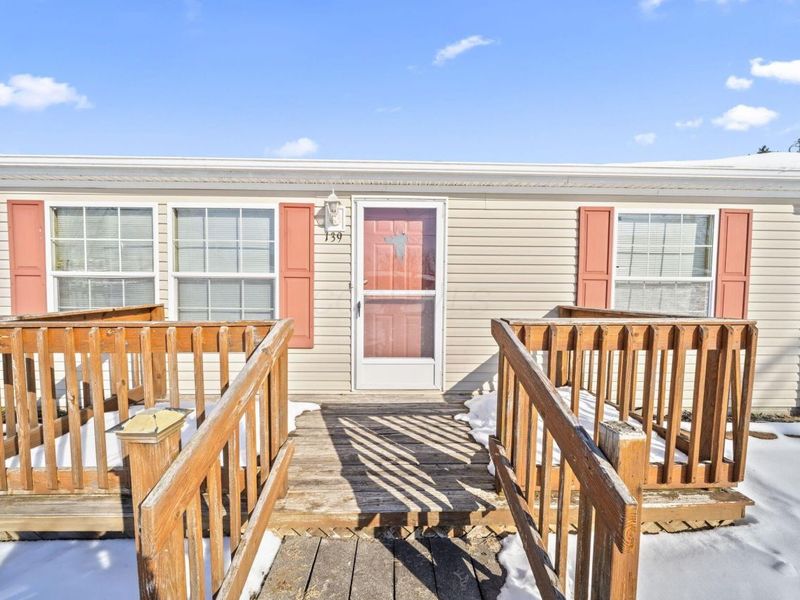 139 Myers Avenue, Buckeye Lake, OH 43008 Photo 3