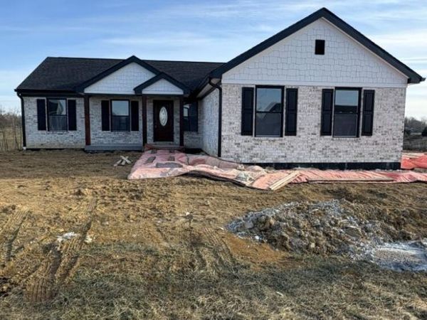 123 Ethel Drive, Foster, KY 41043