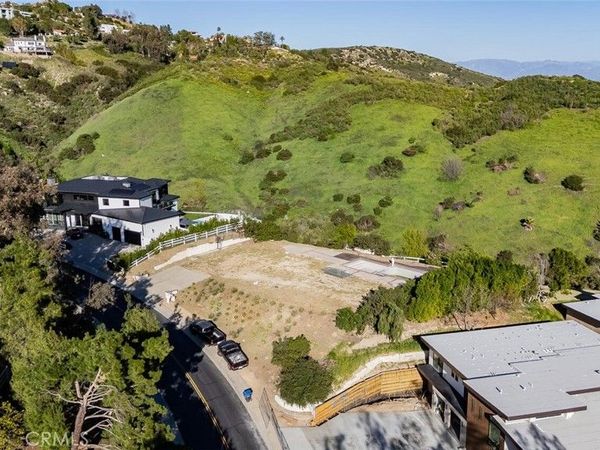 42 Dapplegray, Bell Canyon, CA 91307