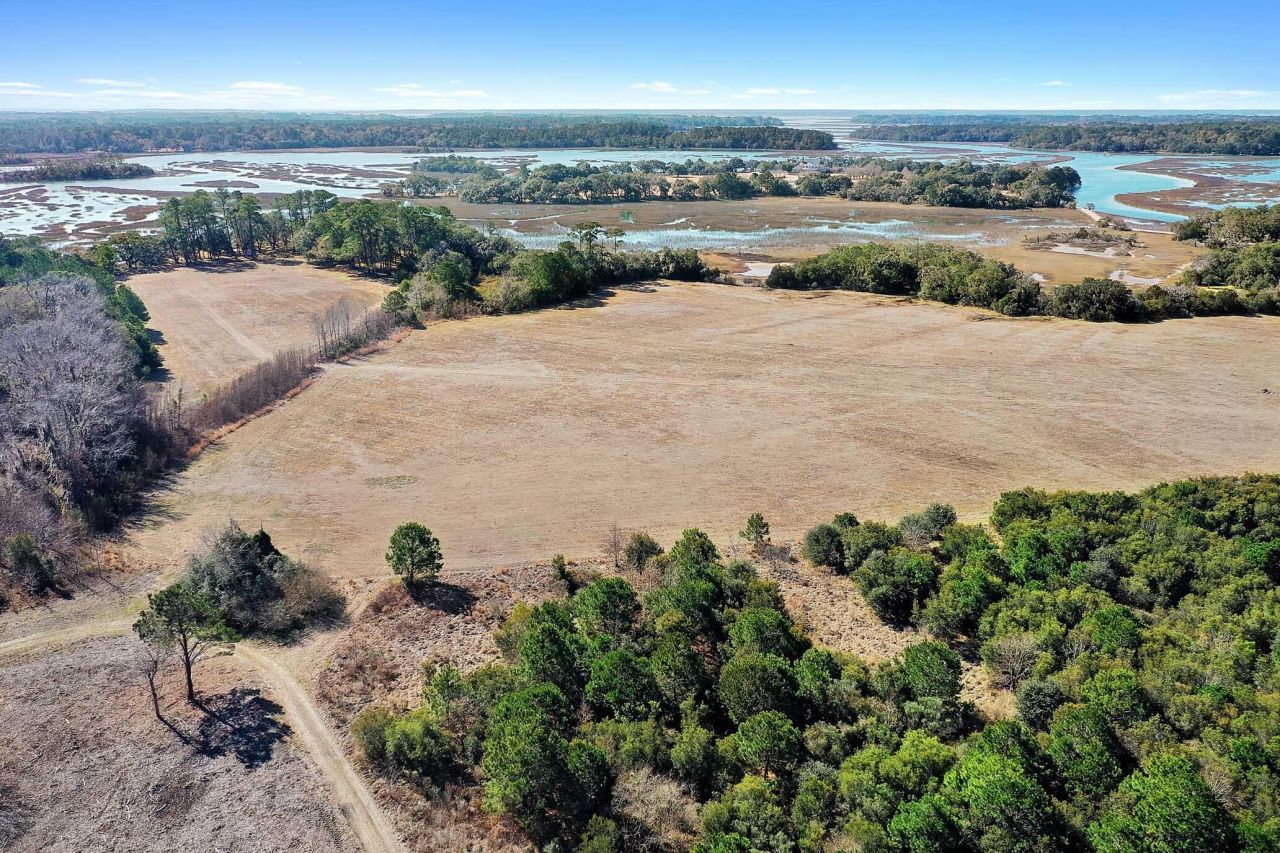 1824 Back Forty Road Photo 12