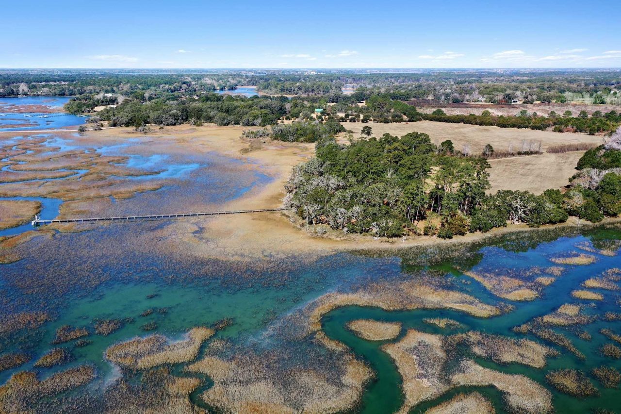 1824 Back Forty Road Photo 3