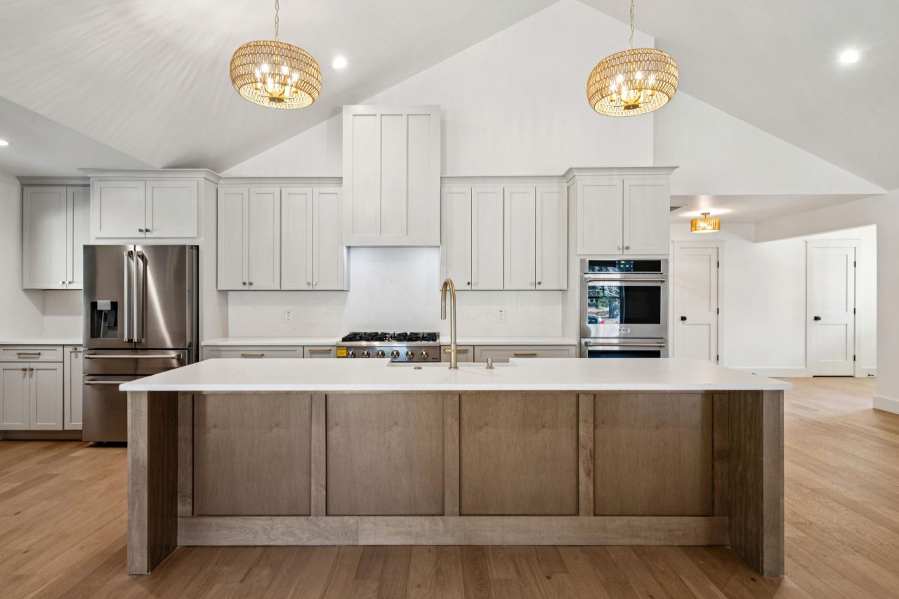 980 Cottingham Drive Photo 19