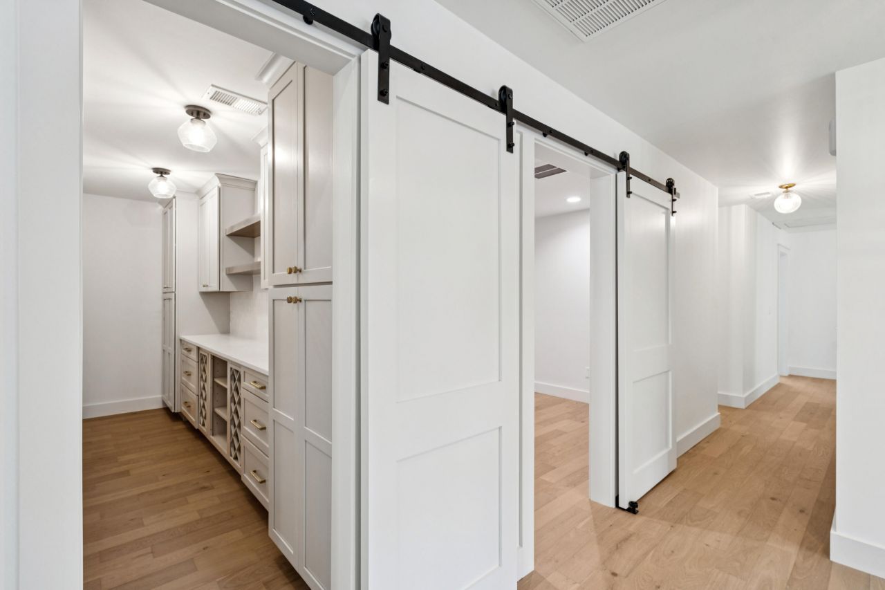 980 Cottingham Drive Photo 27