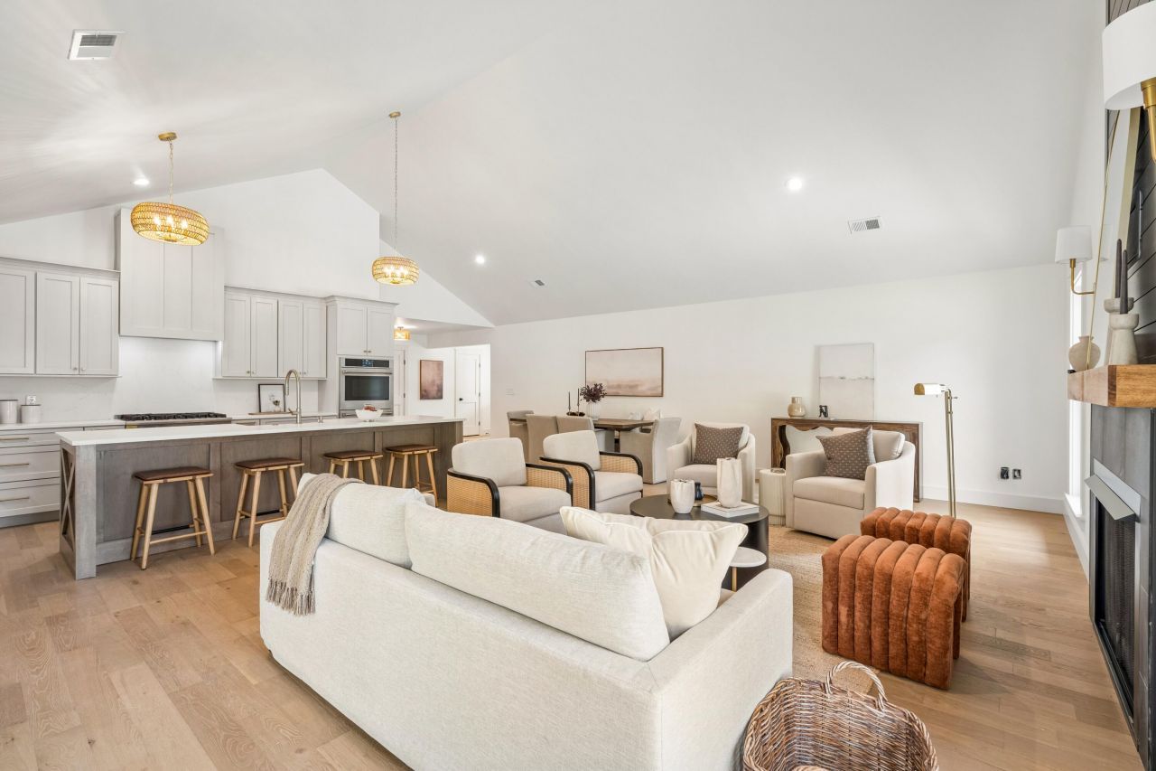 980 Cottingham Drive Photo 29