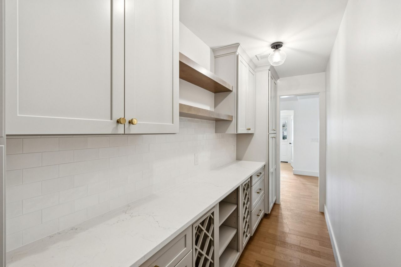 980 Cottingham Drive Photo 29