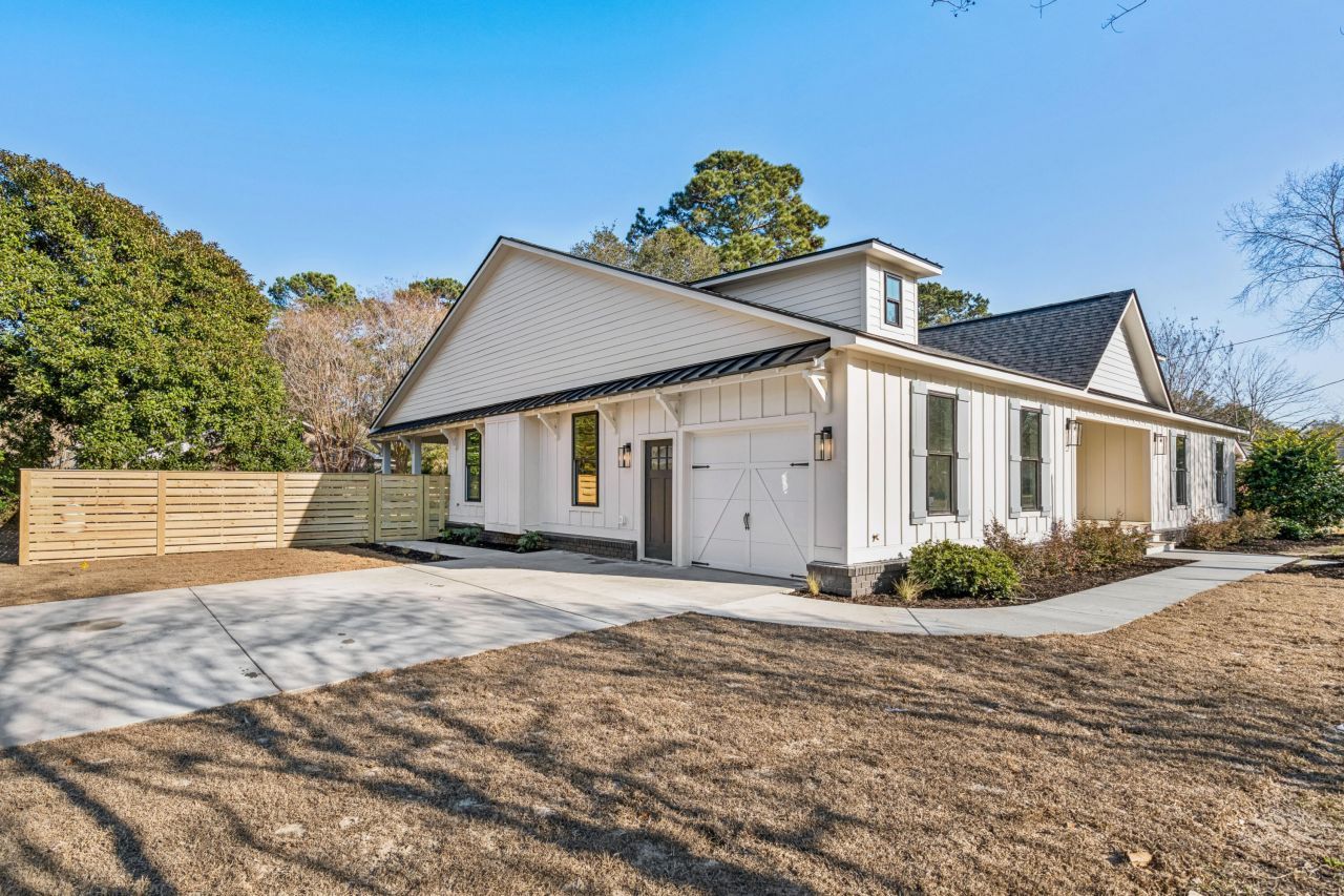 980 Cottingham Drive Photo 4