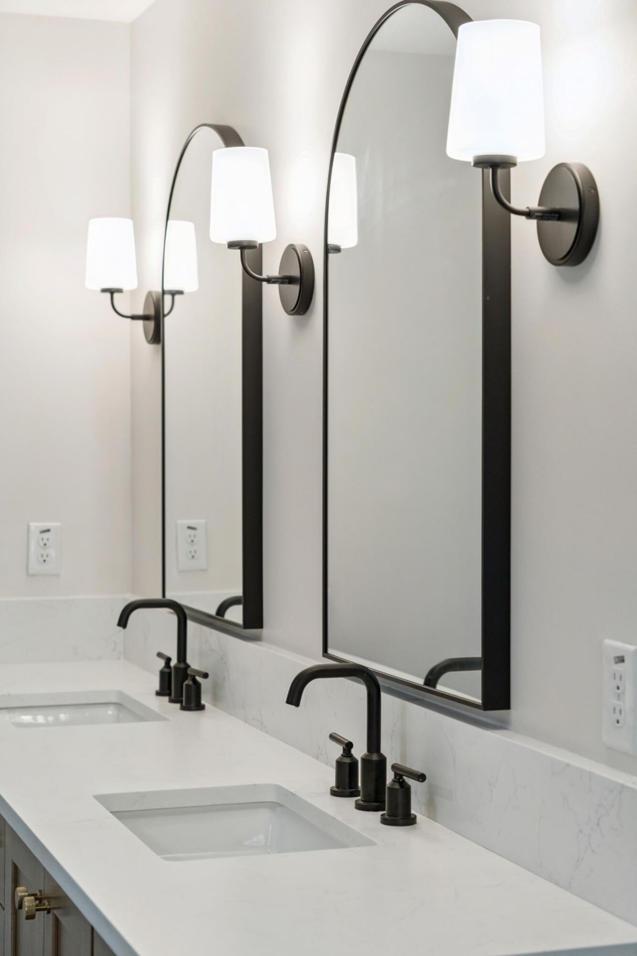 980 Cottingham Drive Photo 40