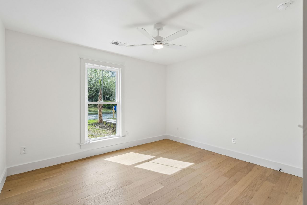 980 Cottingham Drive Photo 56