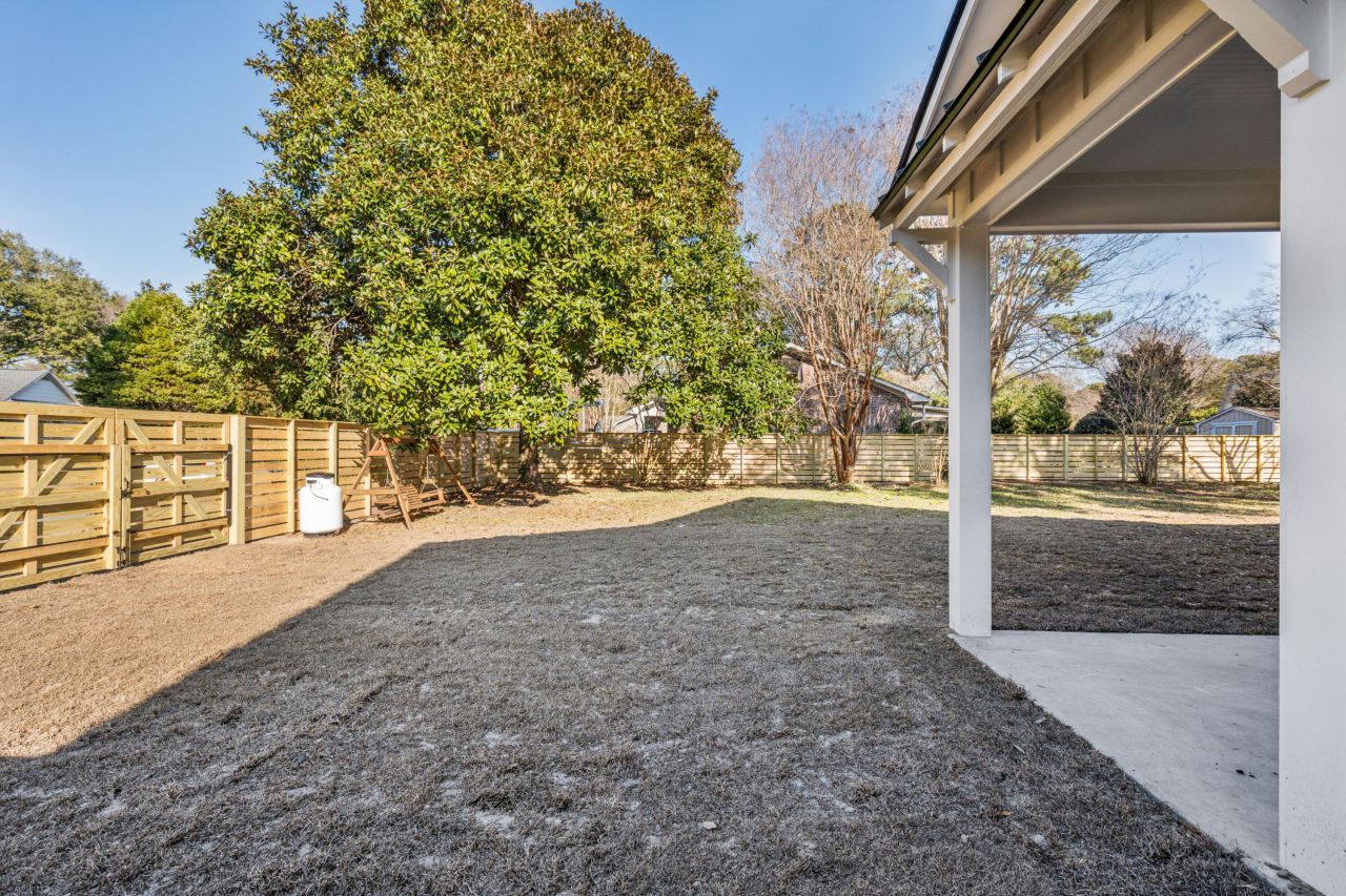 980 Cottingham Drive Photo 62