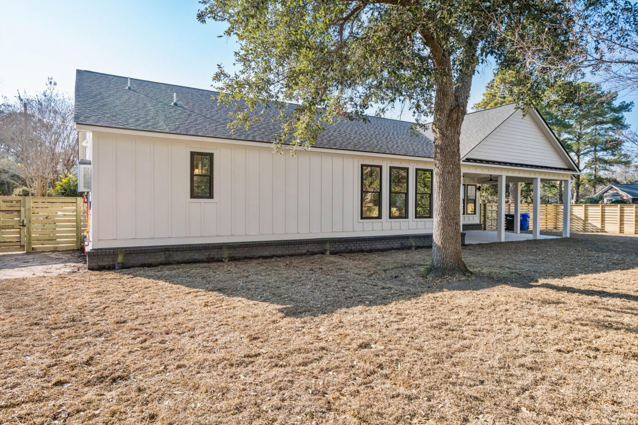 980 Cottingham Drive Photo 68