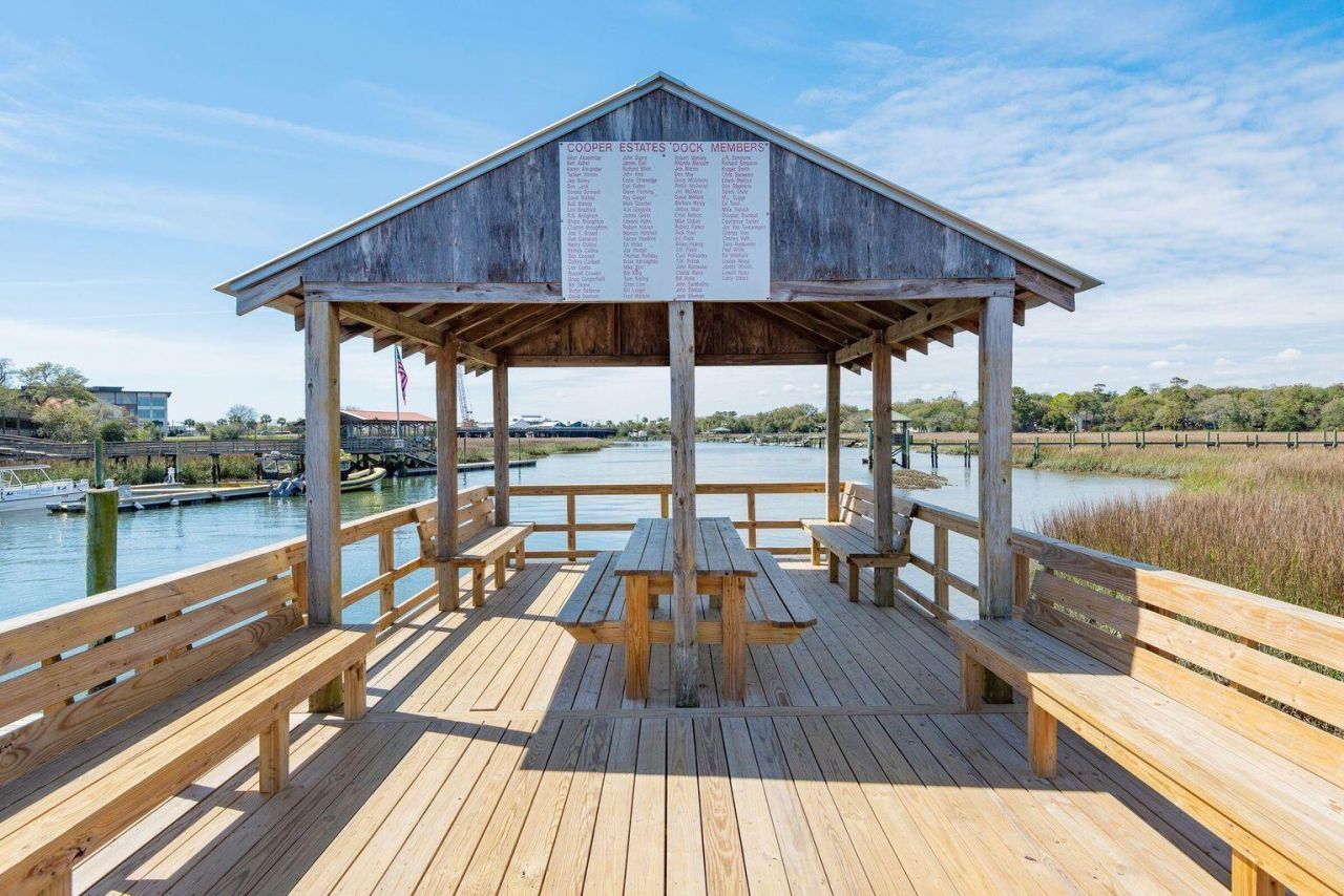 980 Cottingham Drive Photo 74