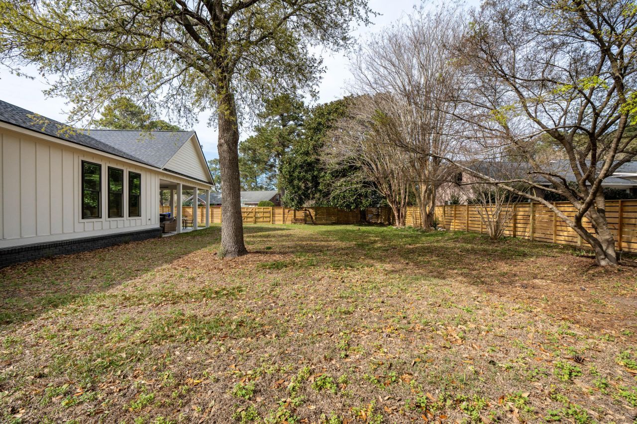 980 Cottingham Drive Photo 76