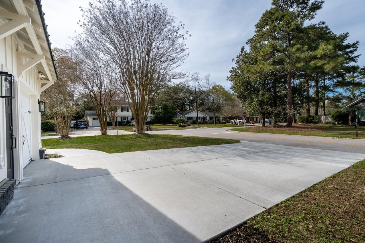 980 Cottingham Drive Photo 77