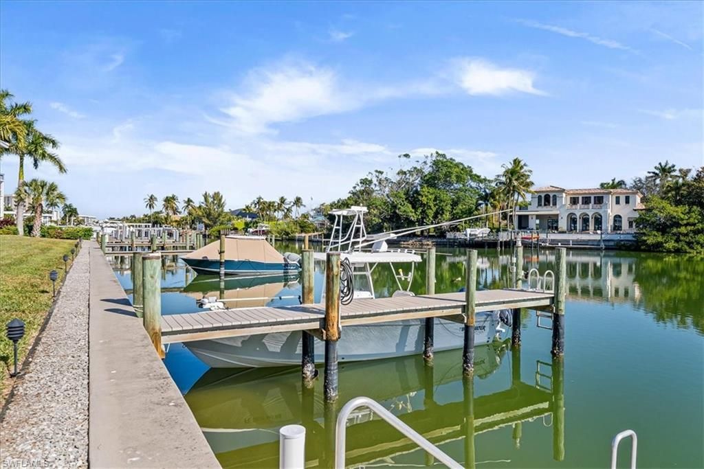 1910 Gulf Shore Blvd N, Unit 107, Naples, Fl 34102 Photo