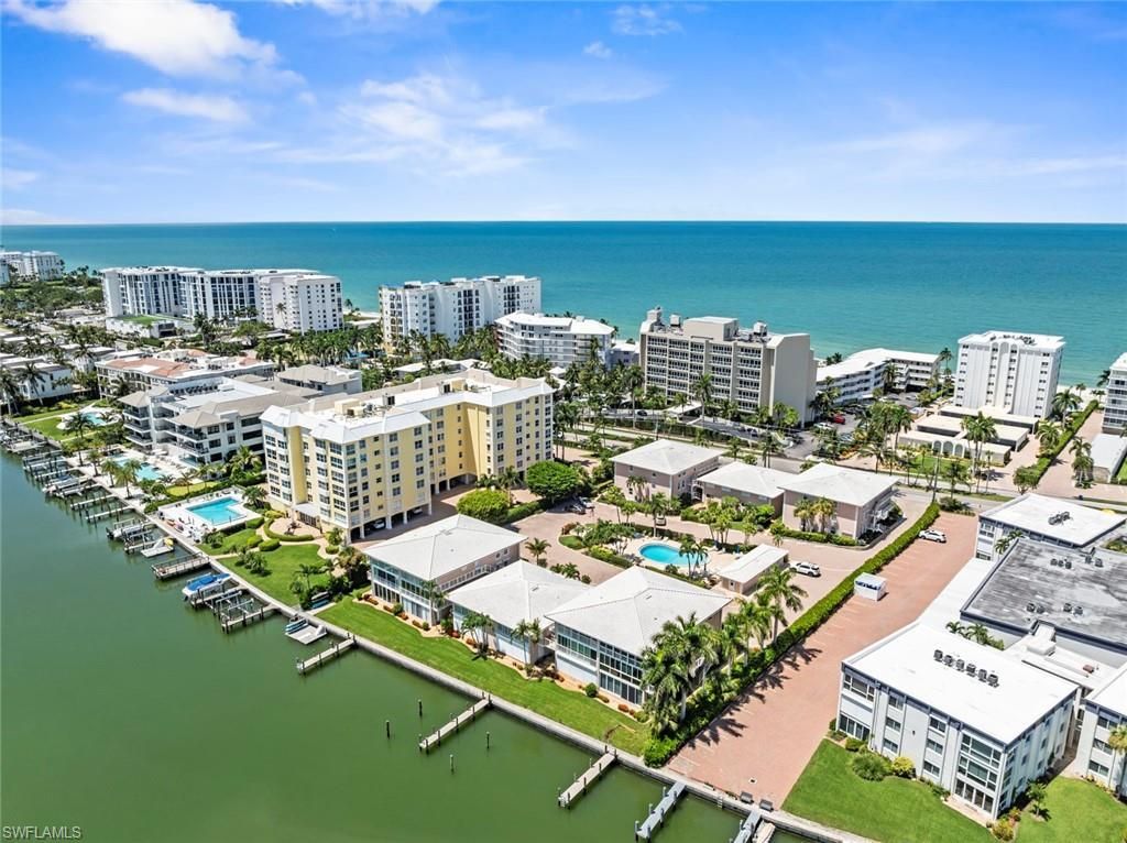 1910 Gulf Shore Blvd N, Unit 107, Naples, FL 34102 Photo