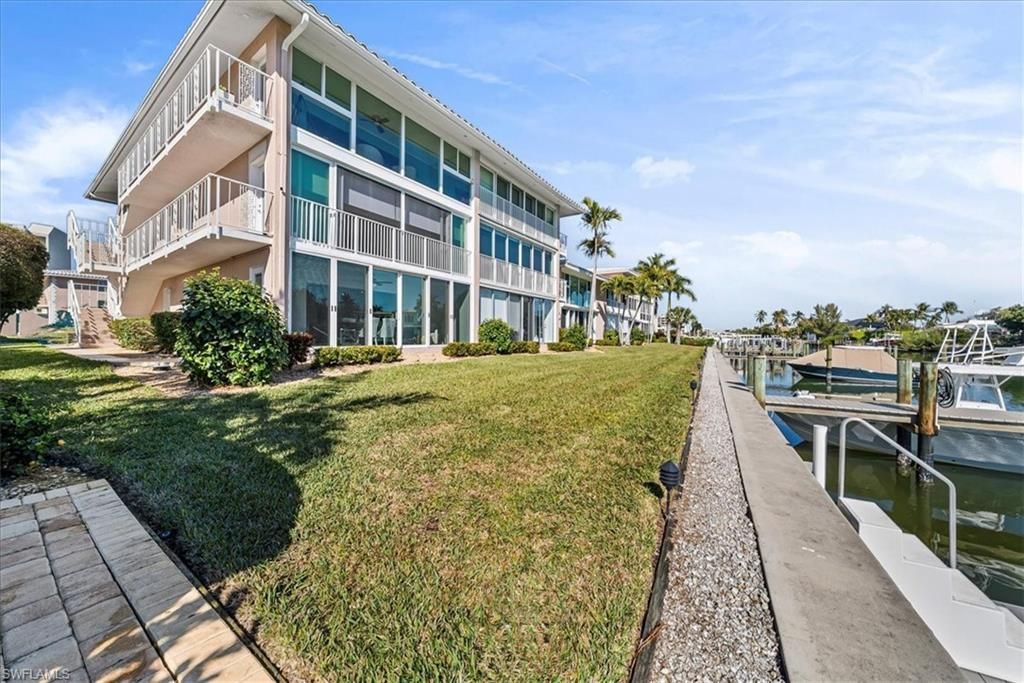 1910 Gulf Shore Blvd N, Unit 107, Naples, Fl 34102 Photo