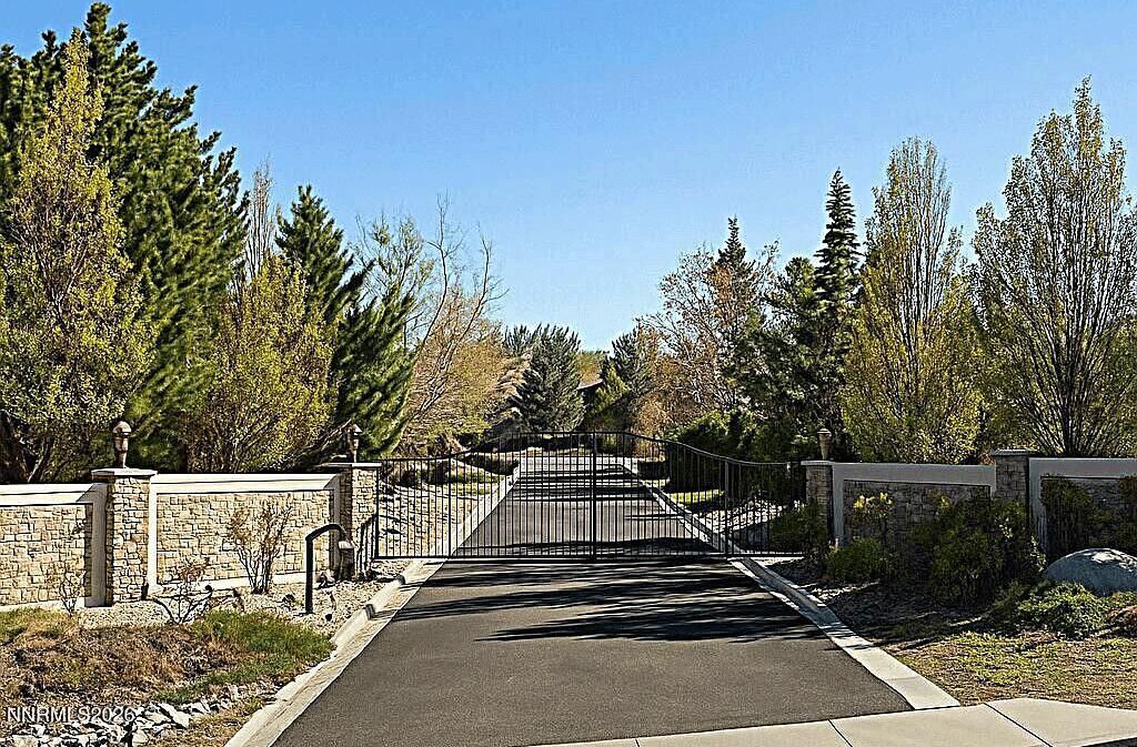 1120 Zolezzi Lane, Reno, NV 89511 Photo