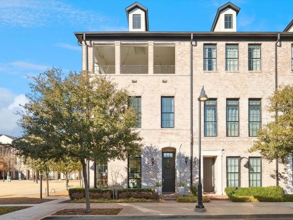 14983 Oak Street, Addison, TX 75001