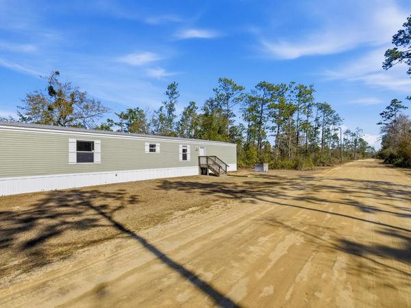 11907 Evergreen Street, Fountain, FL 32438